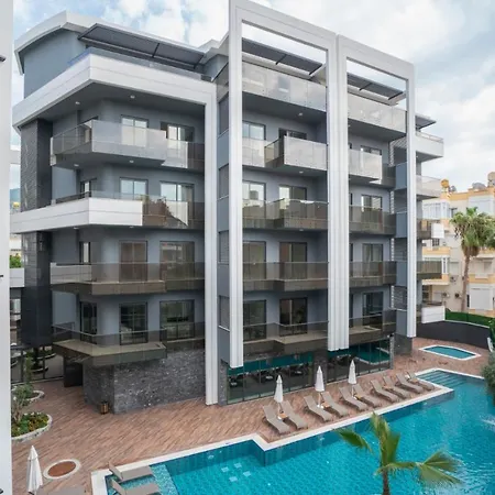 Квартира 1+1/Центр, 5 Мин От Пляжа Клеопатра * Alanya
