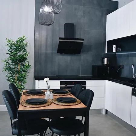 Квартира 1+1/Центр, 5 Мин От Пляжа Клеопатра Appartement